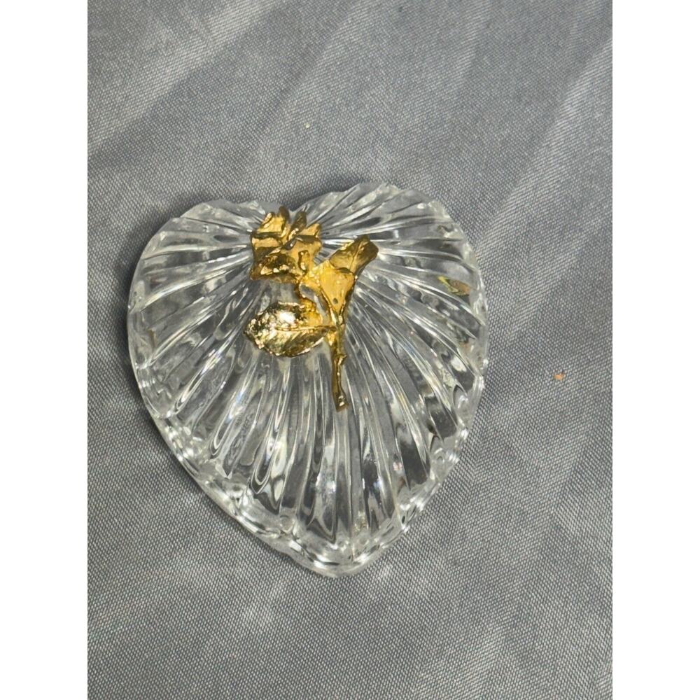 Vintage 3.5” RCR Italian Clear Crystal Heart Trinket Dish w/24k Gold Rose On Lid